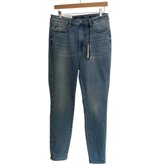 NWT Judy Blue Skinny Fit Jeans 30 - Picture 1 of 5